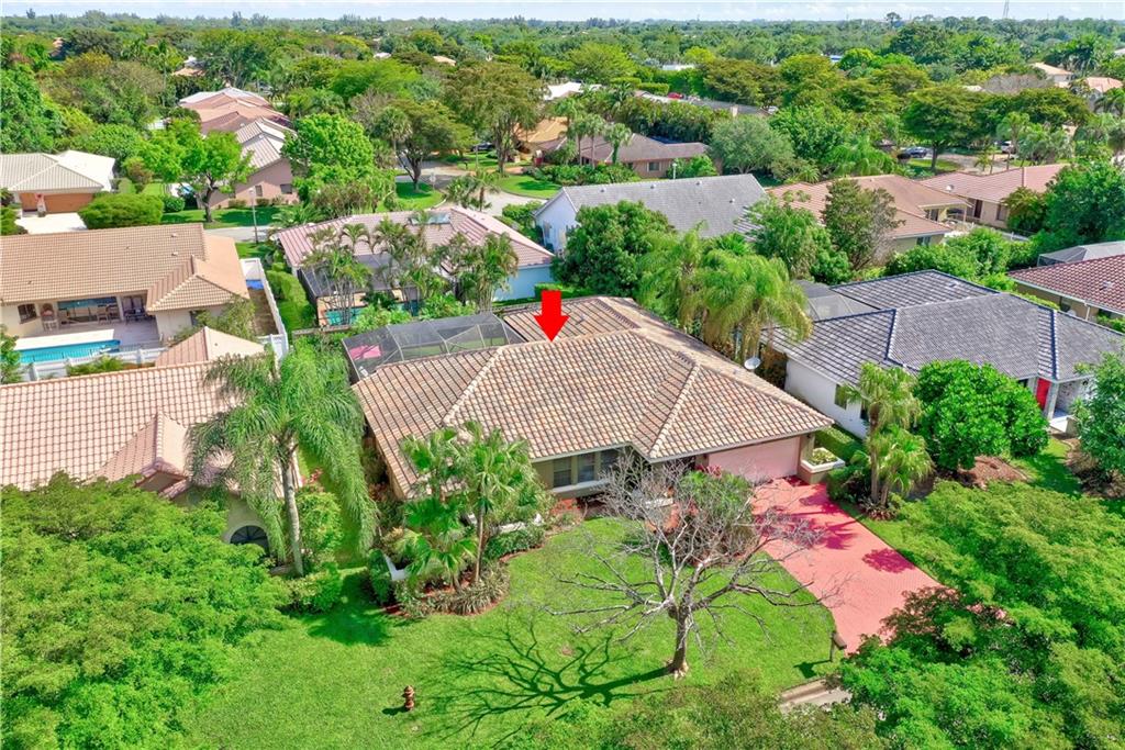 HIDDEN HAMMOCKS/OAKBROOK - Residential