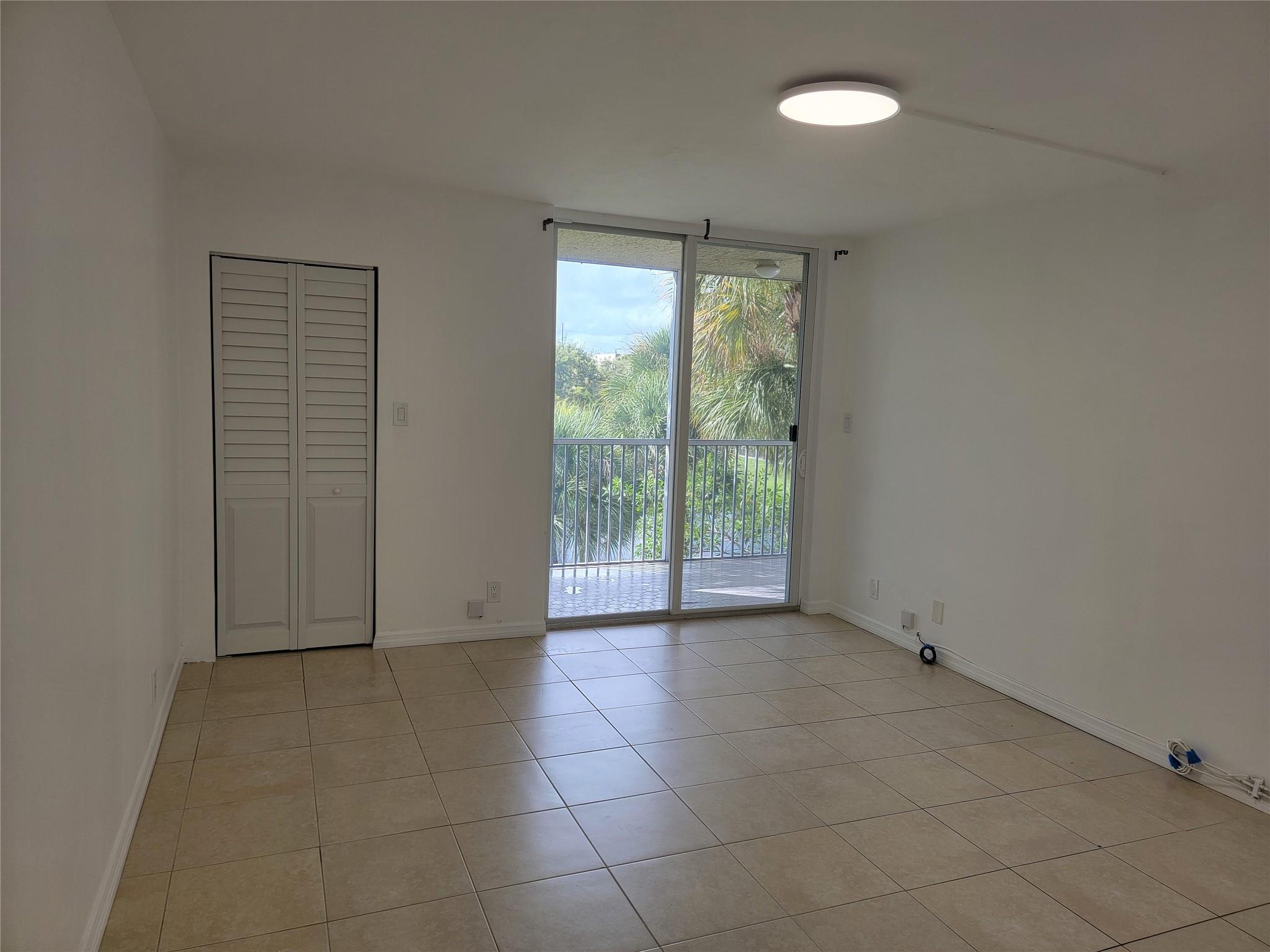 CYPRESS CHASE NORTH NO 1 - Residential Lease