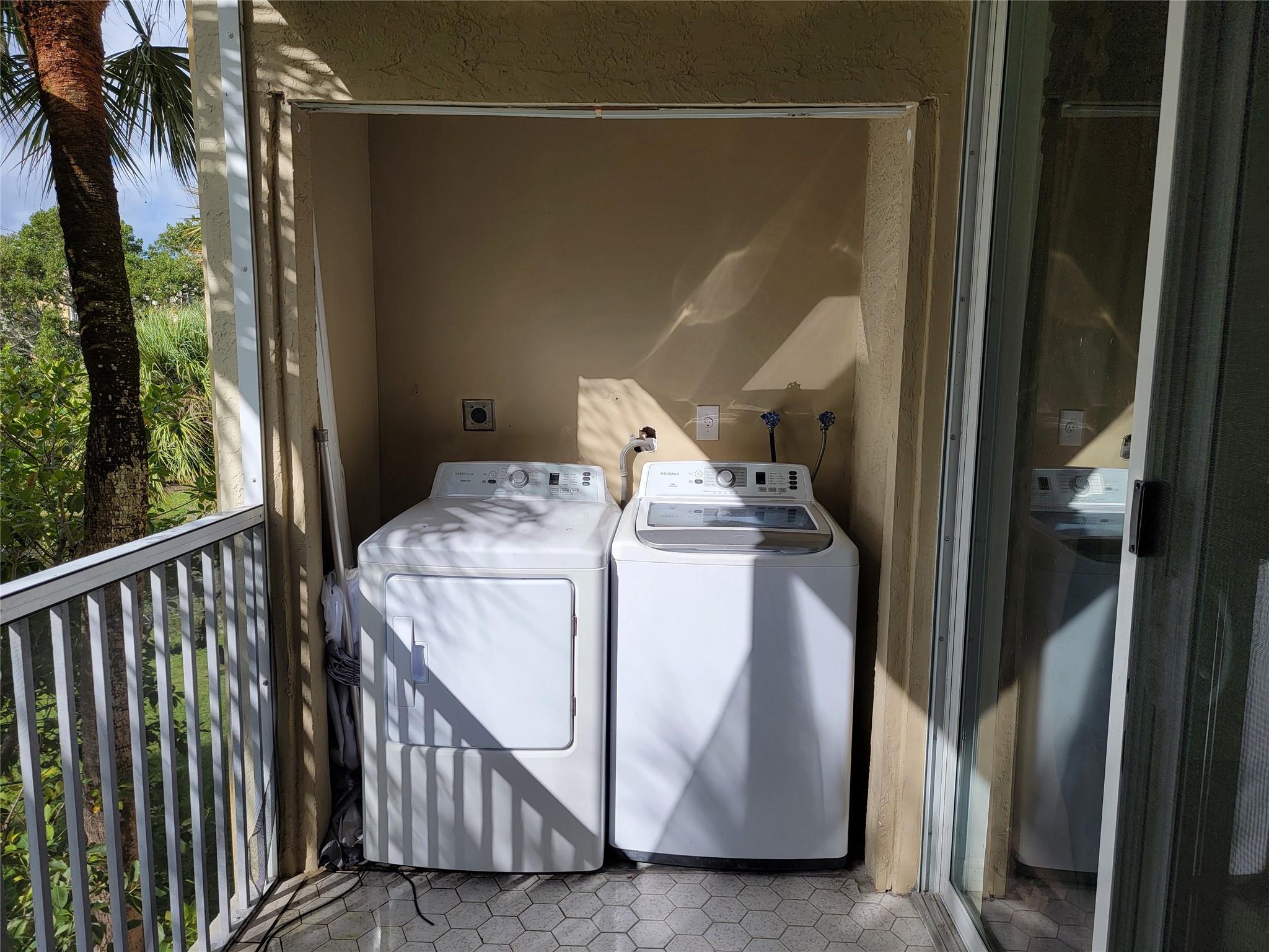 CYPRESS CHASE NORTH NO 1 - Residential Lease