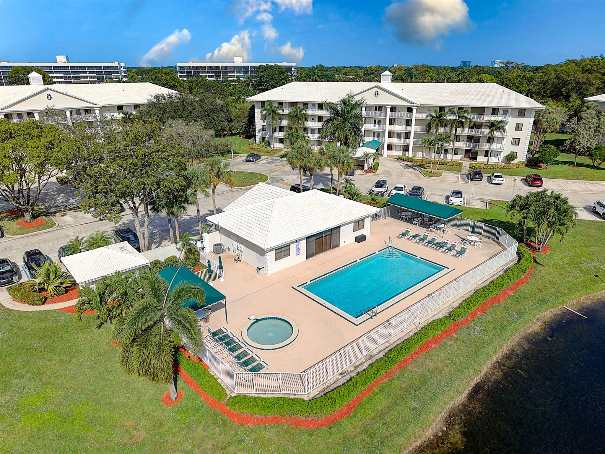 WHITEHALL CONDO AT CAMINO - Residential