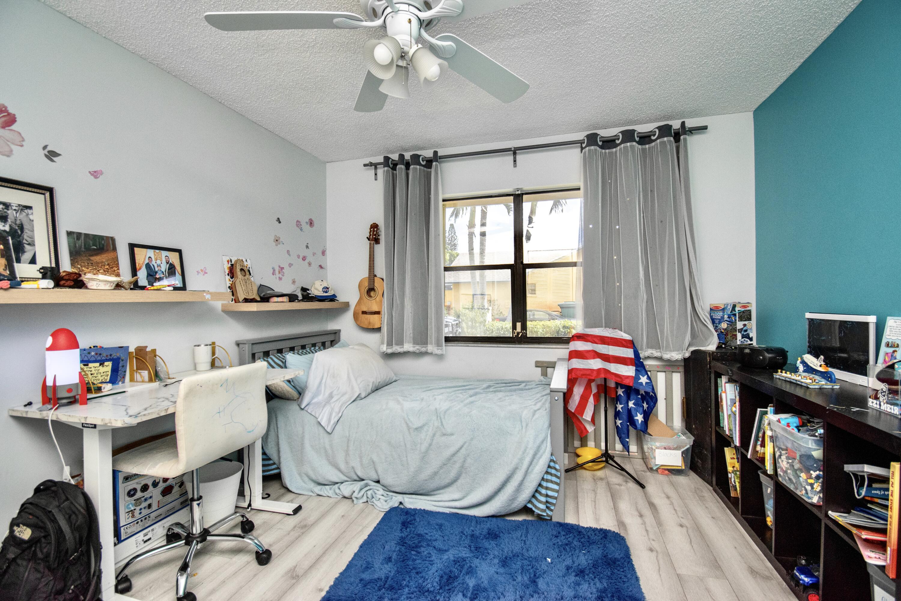 BOCA PATIO VLG - Residential