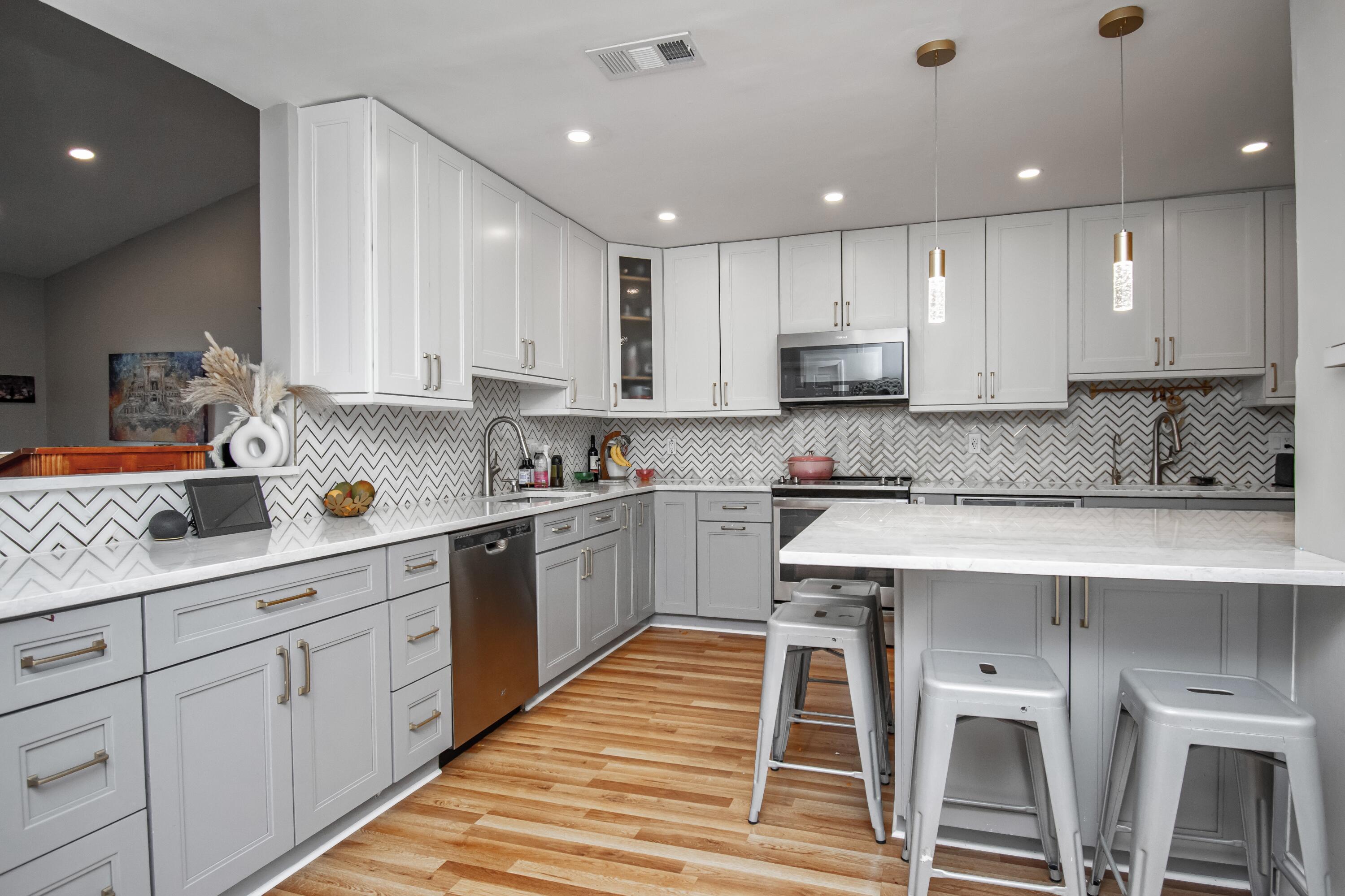 BOCA PATIO VLG - Residential