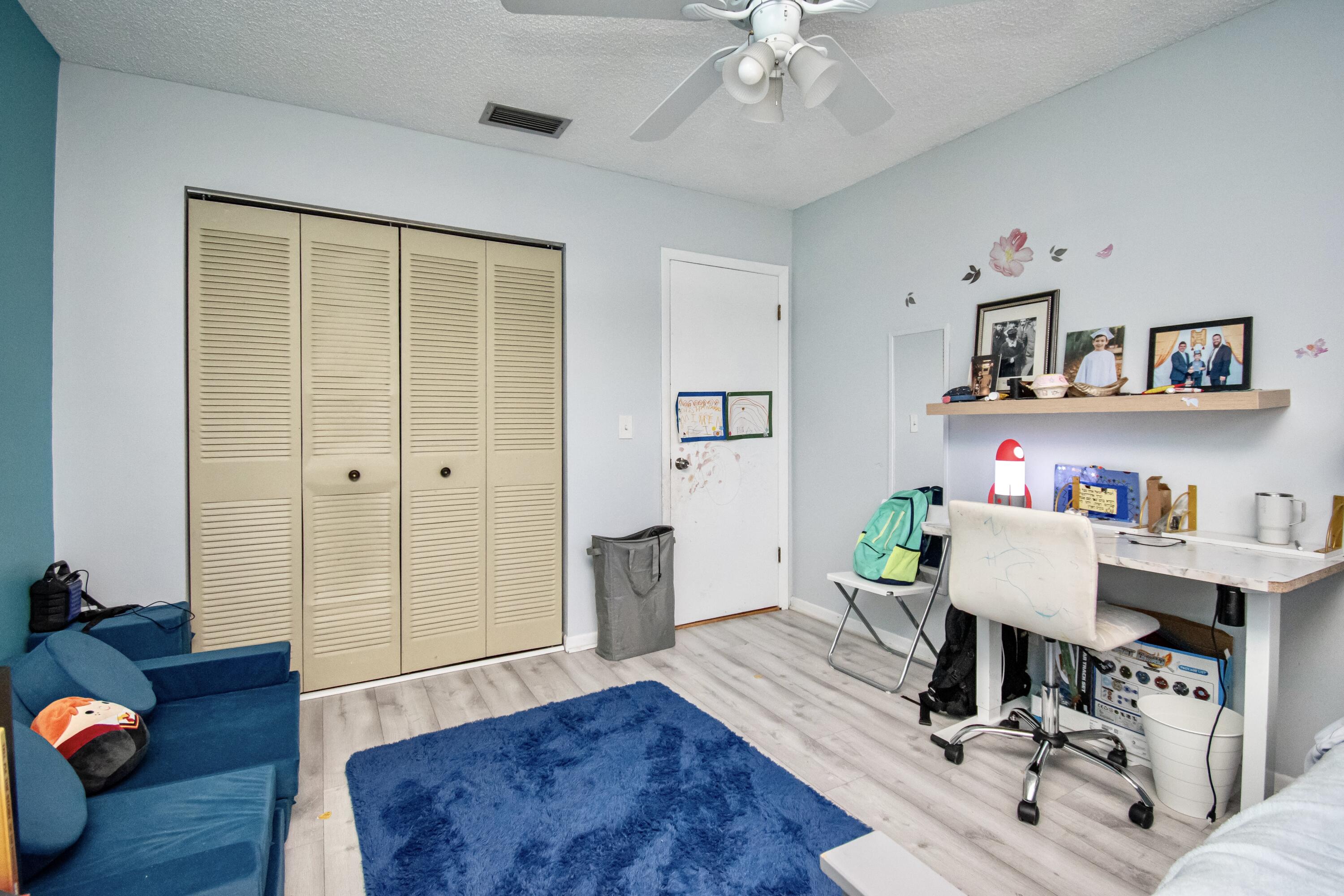 BOCA PATIO VLG - Residential