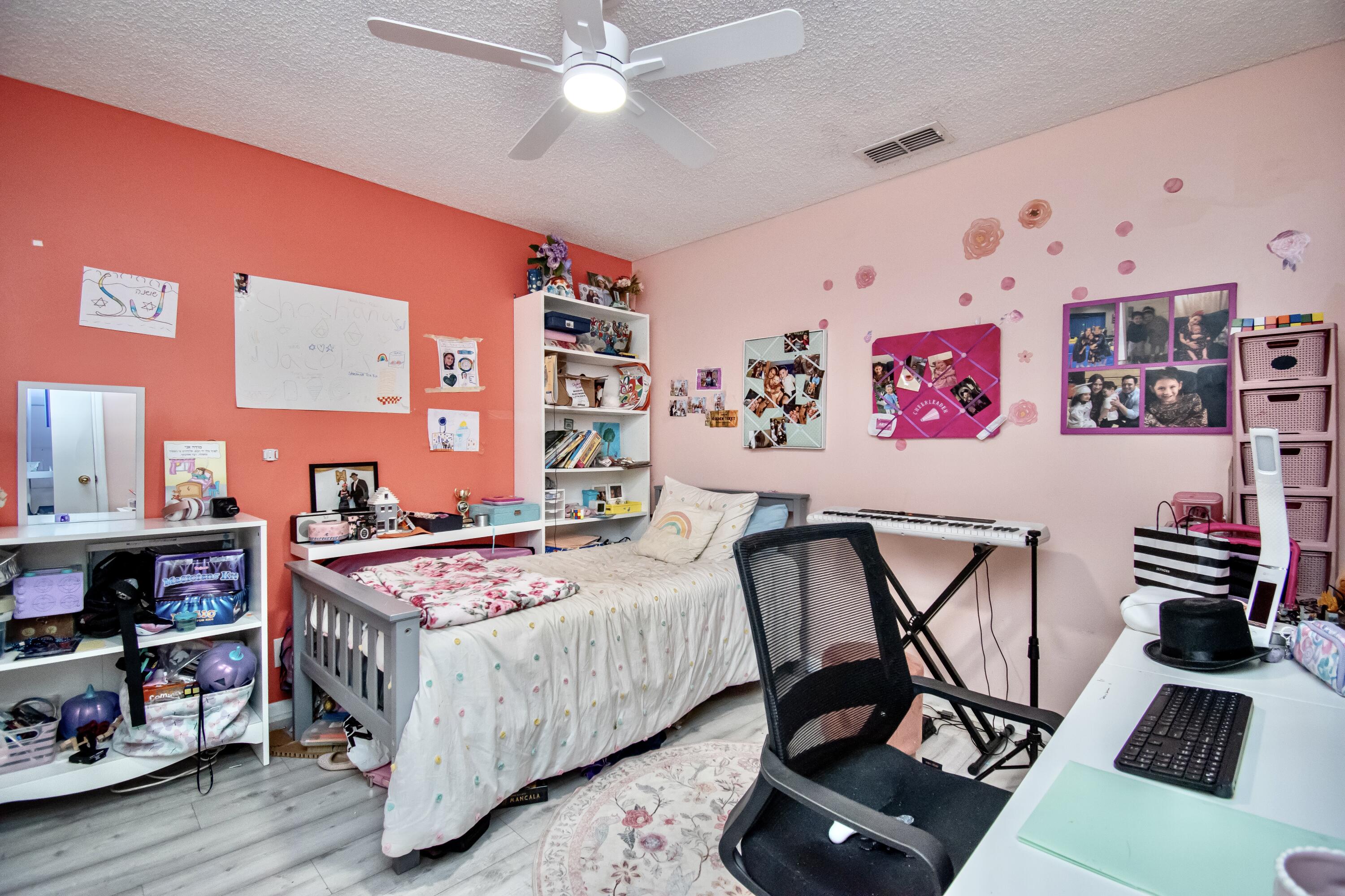 BOCA PATIO VLG - Residential