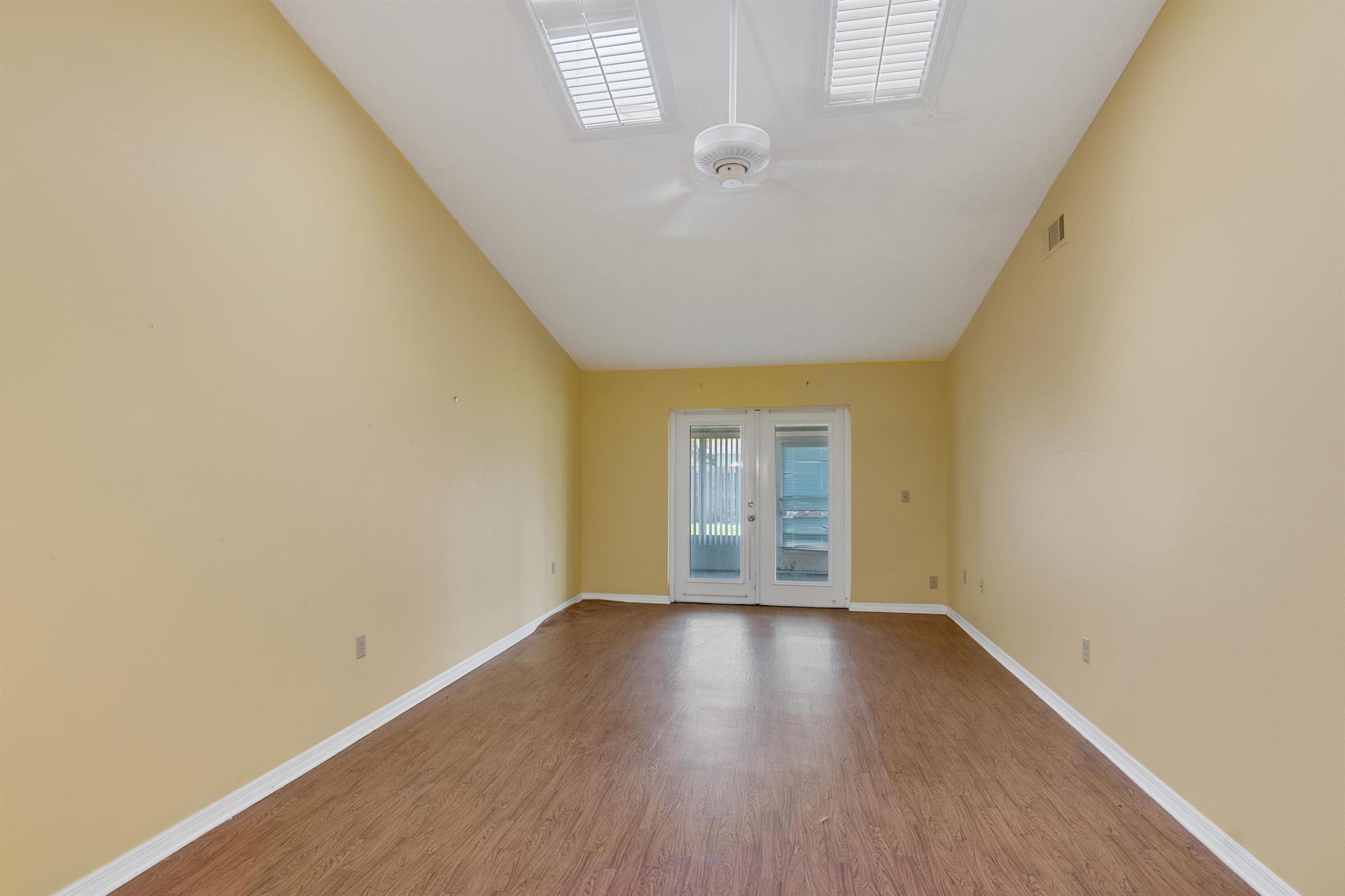 BAYBERRY ESTATES UNIT 1 - Residential