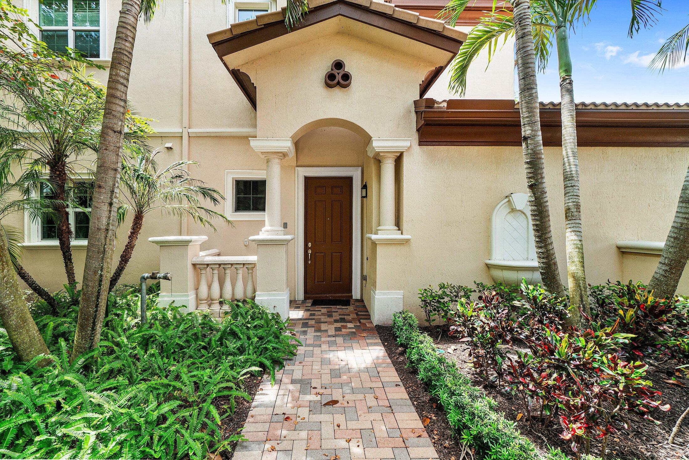 Jupiter Country Club - Residential