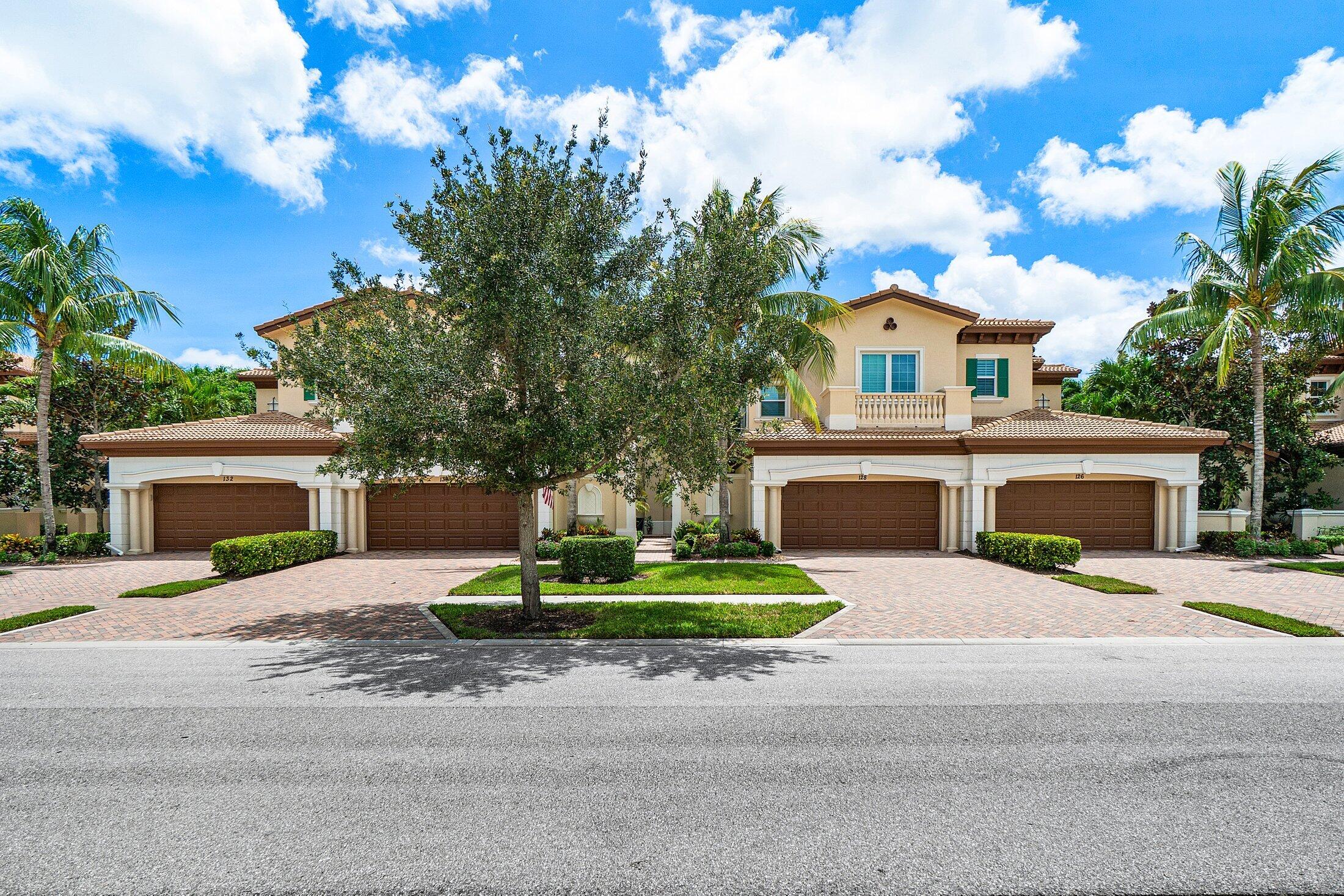 Jupiter Country Club - Residential