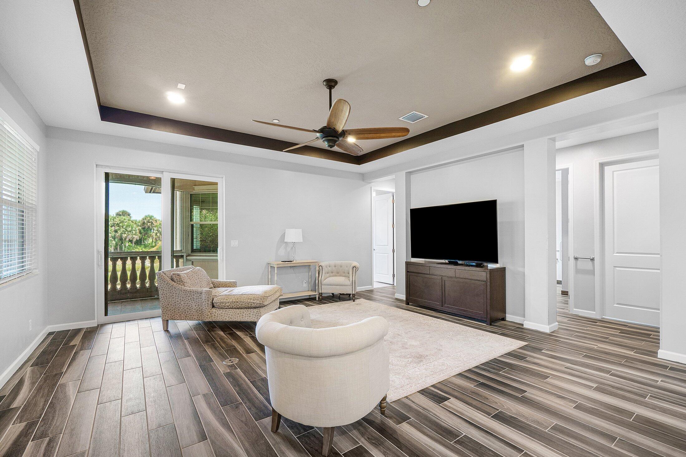 Jupiter Country Club - Residential