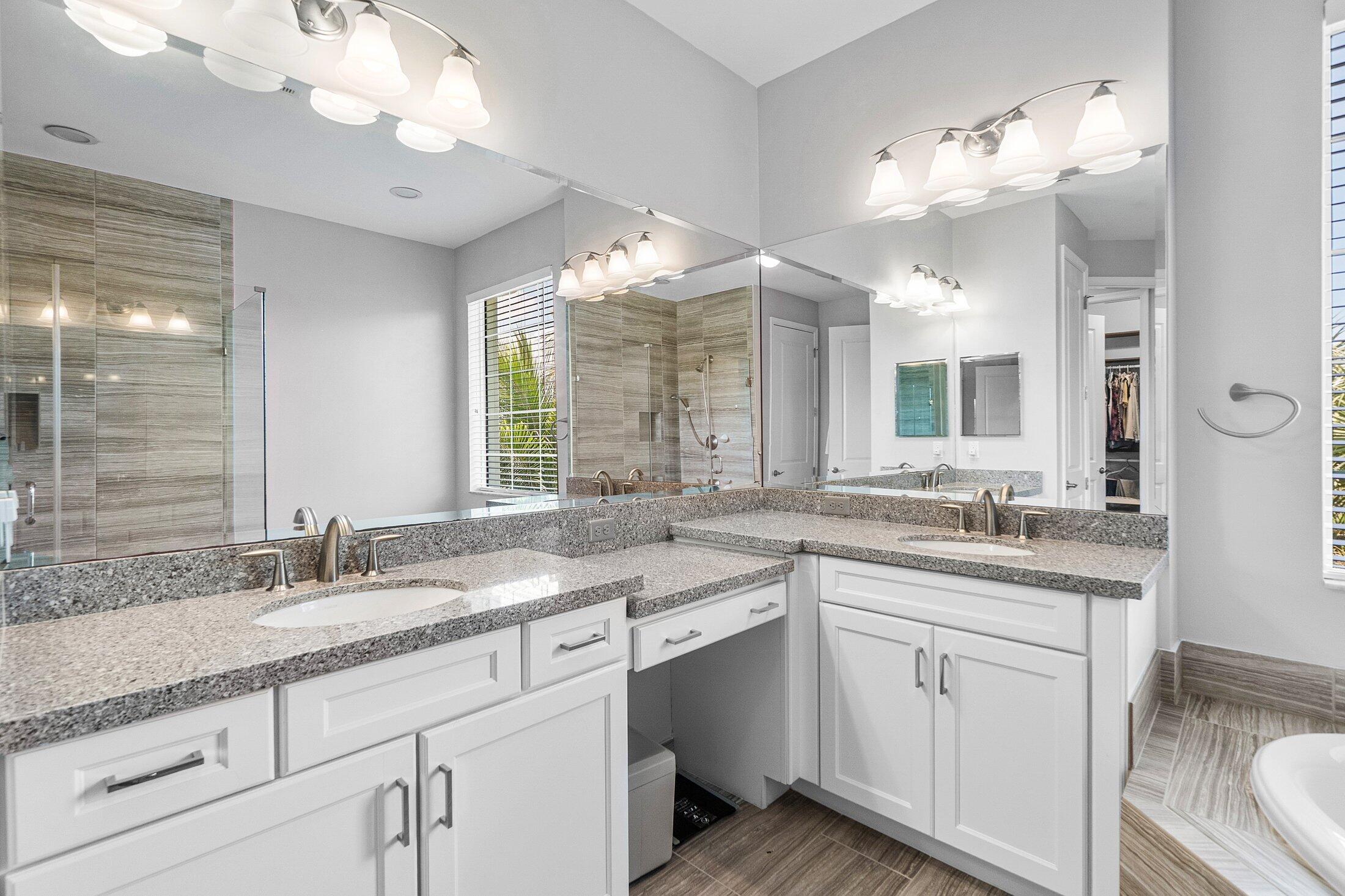 Jupiter Country Club - Residential