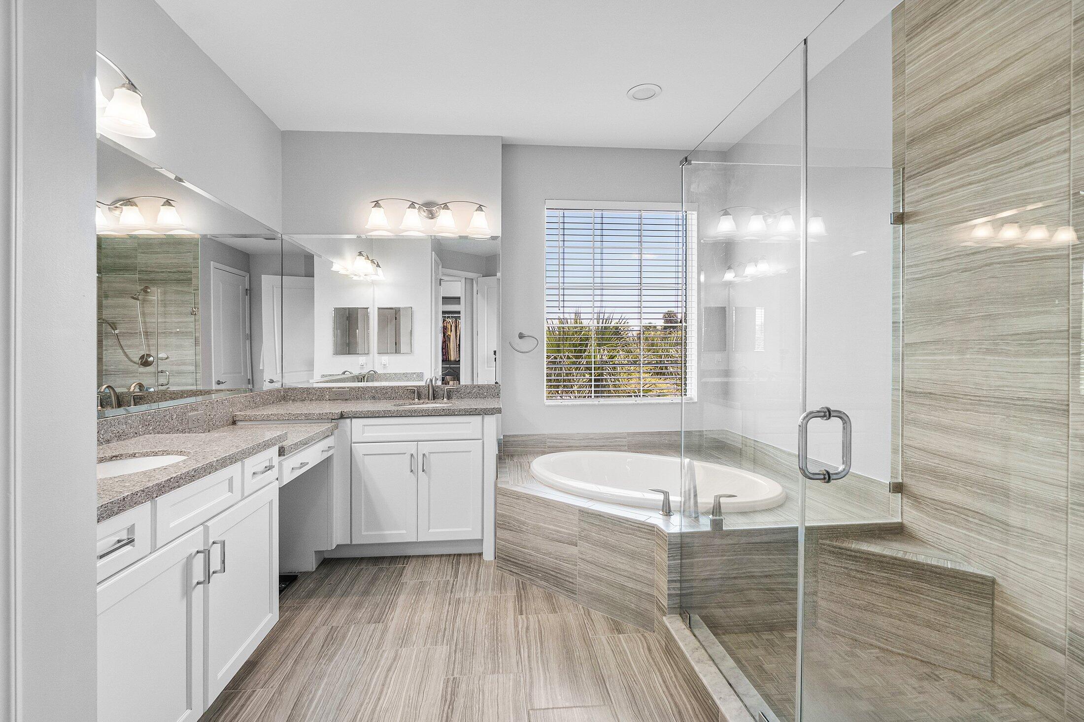 Jupiter Country Club - Residential