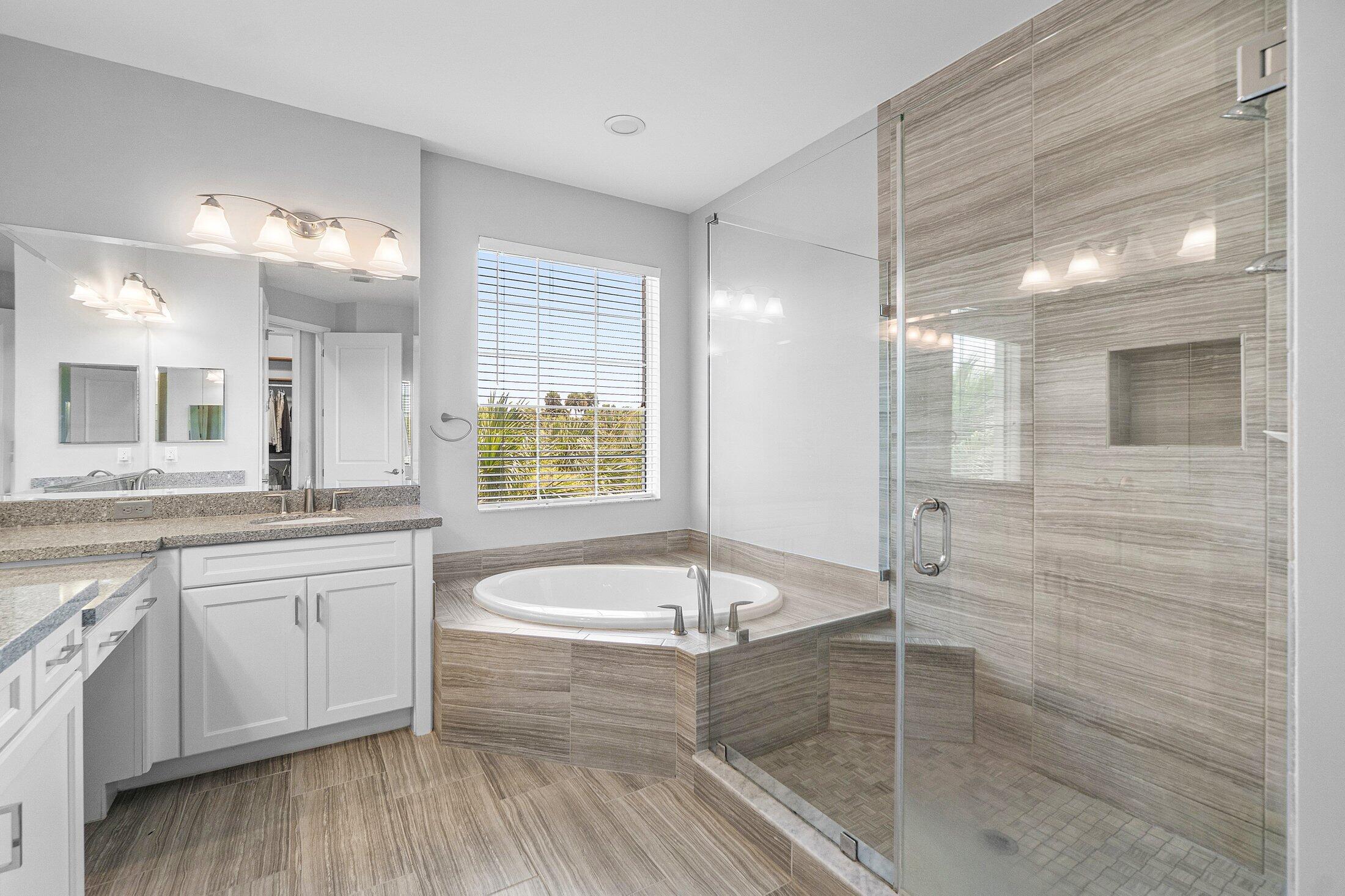 Jupiter Country Club - Residential