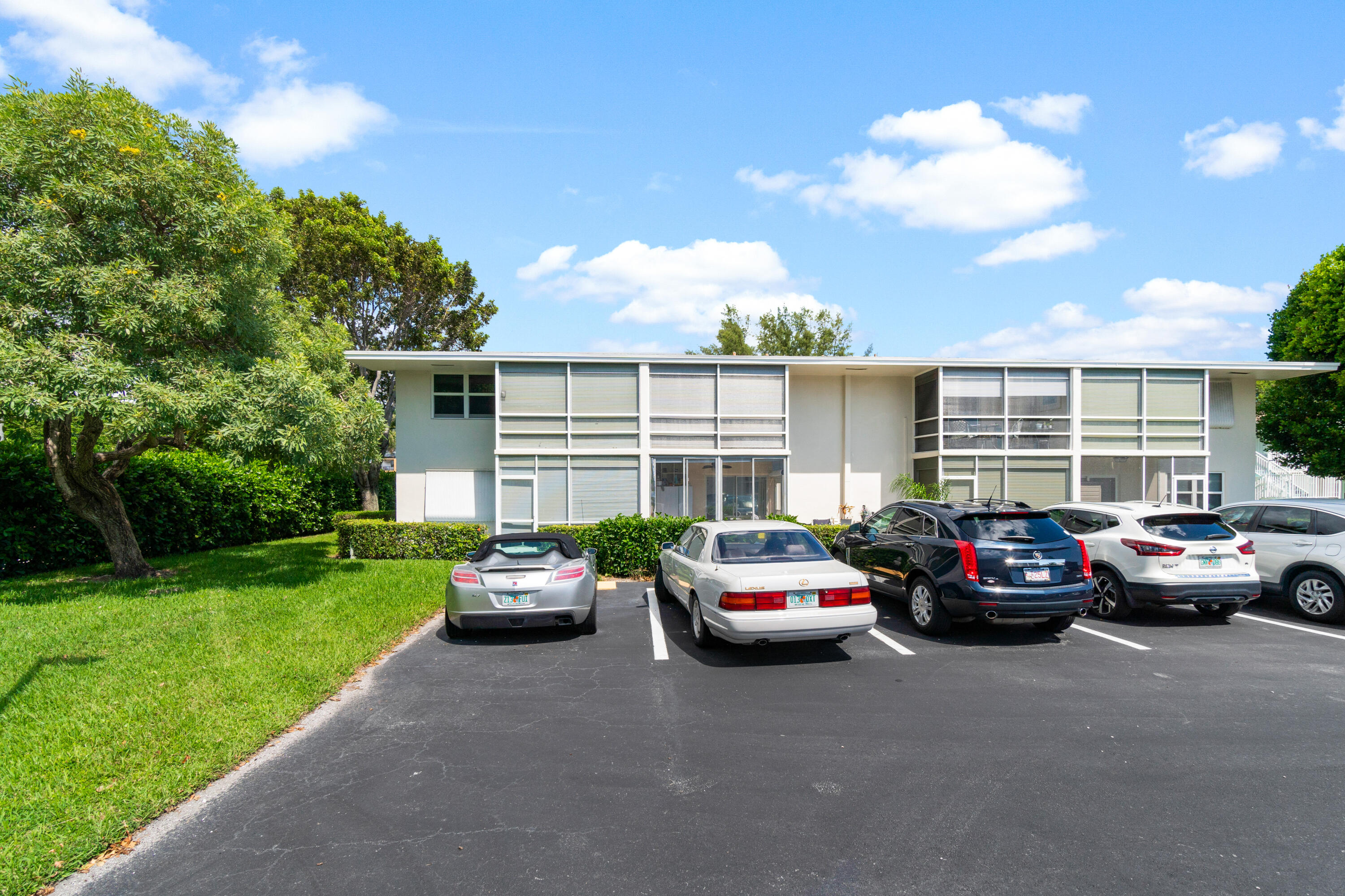 STERLING VILLAGE 340 CONDO - Residential Lease