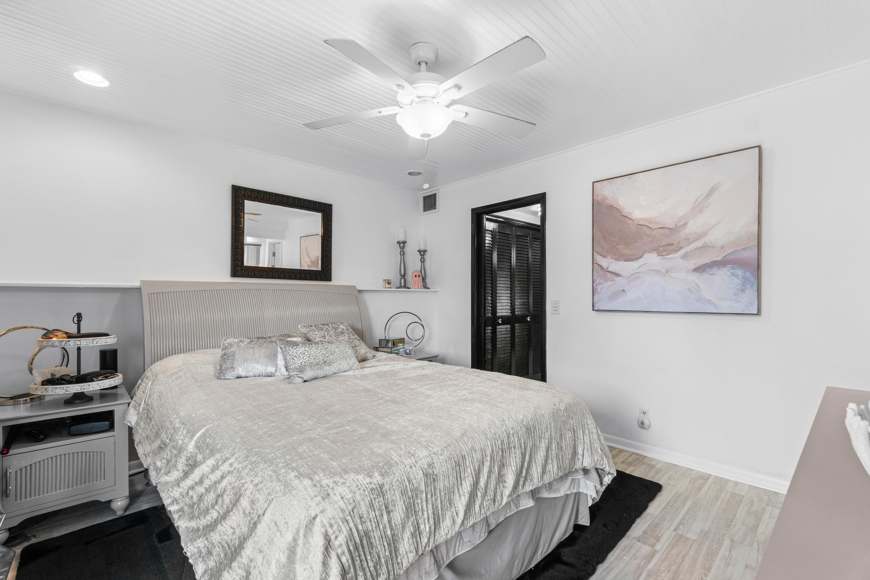 STERLING VILLAGE 340 CONDO - Residential Lease