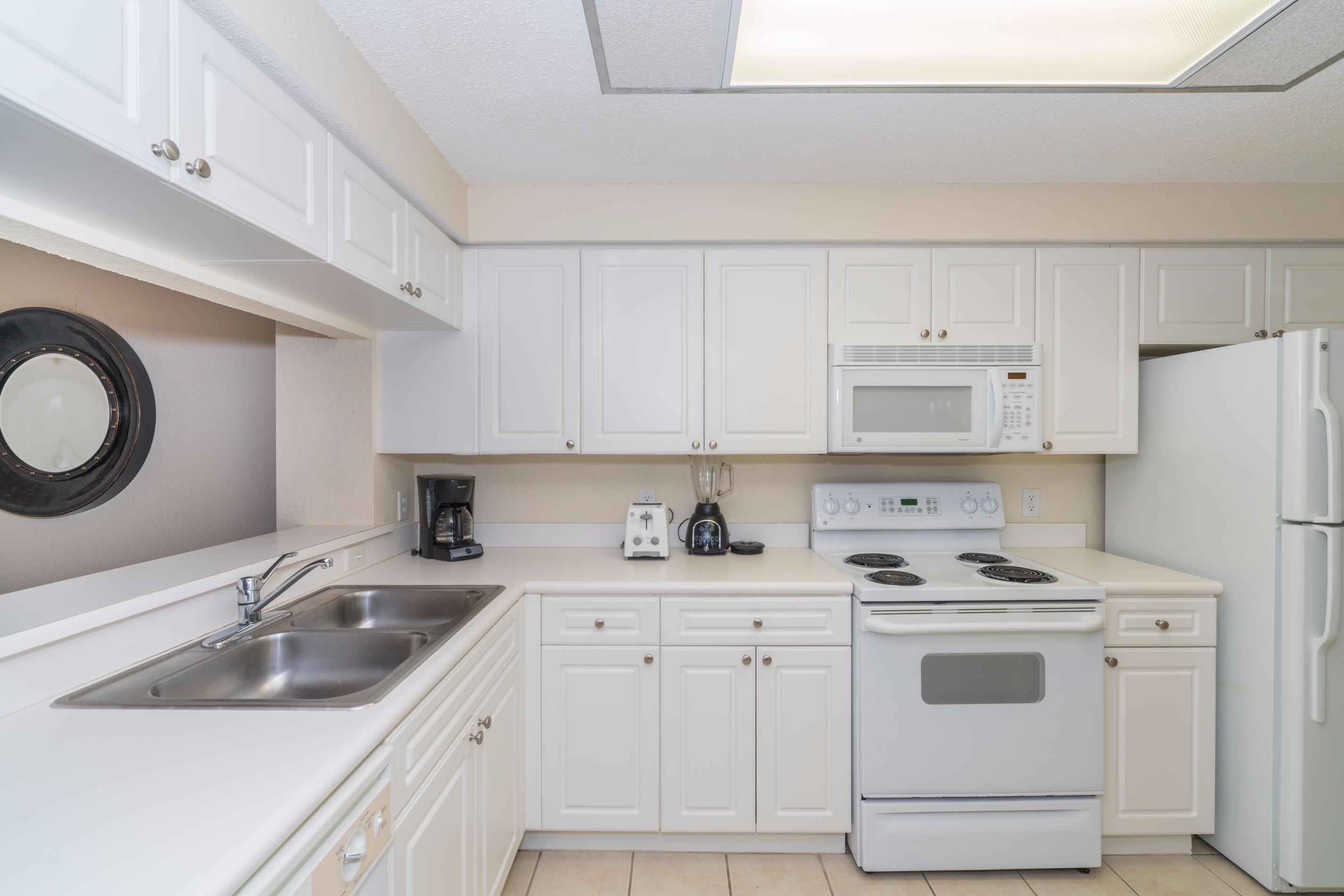 SAN MATERA THE GARDENS CONDO - Residential Lease