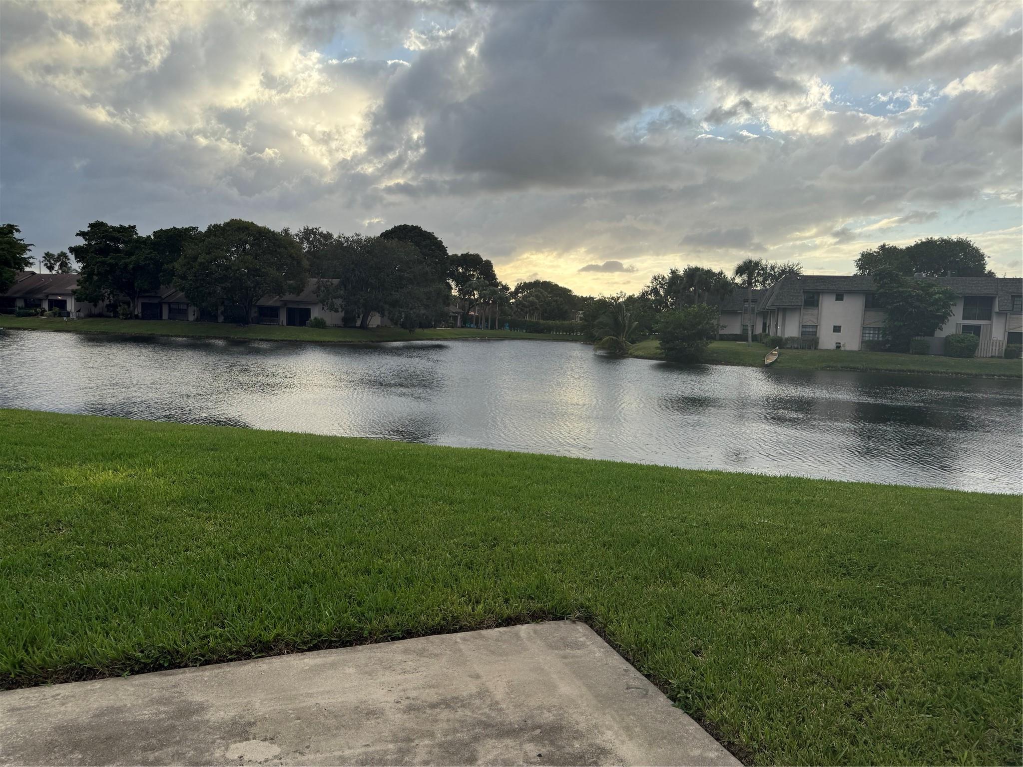 GRENADIER LAKES - Residential