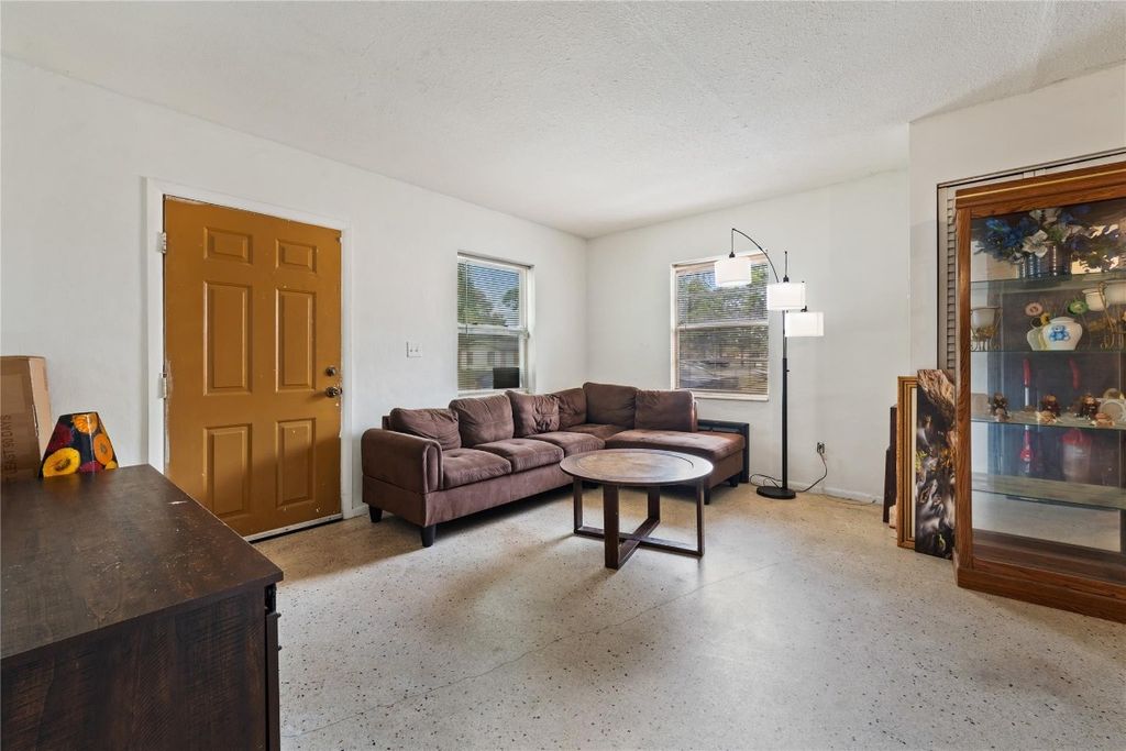 Photo of 2802 Avenue G, Fort Pierce, FL 34947 (MLS # F10546157)