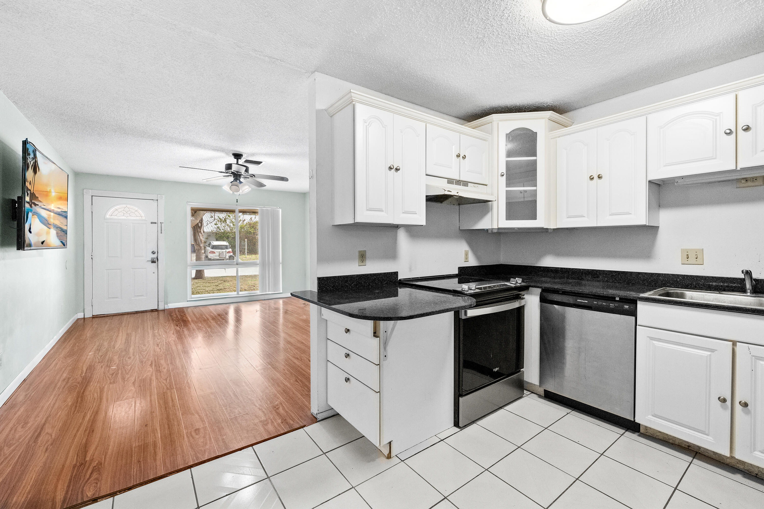 FISHERMAN'S COVE - Residential