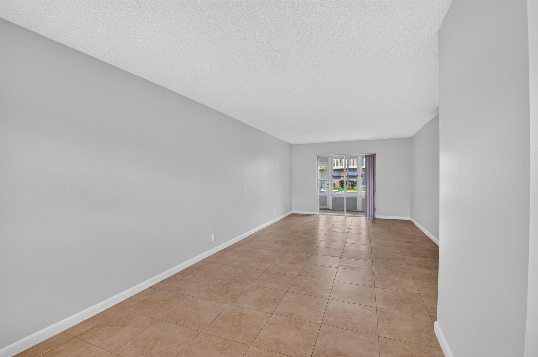 2192 NE 1st Way 104