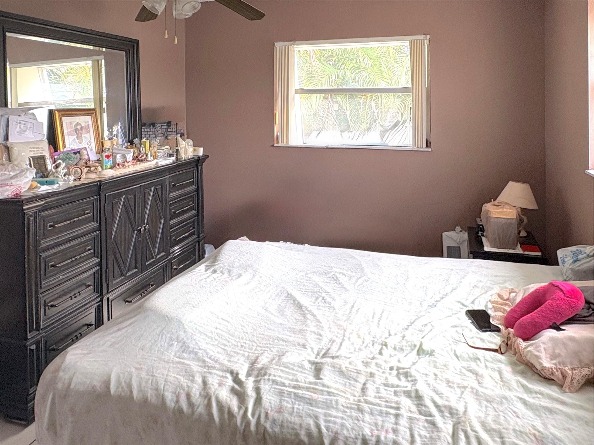 Coral Point 31-27 B - Residential Income