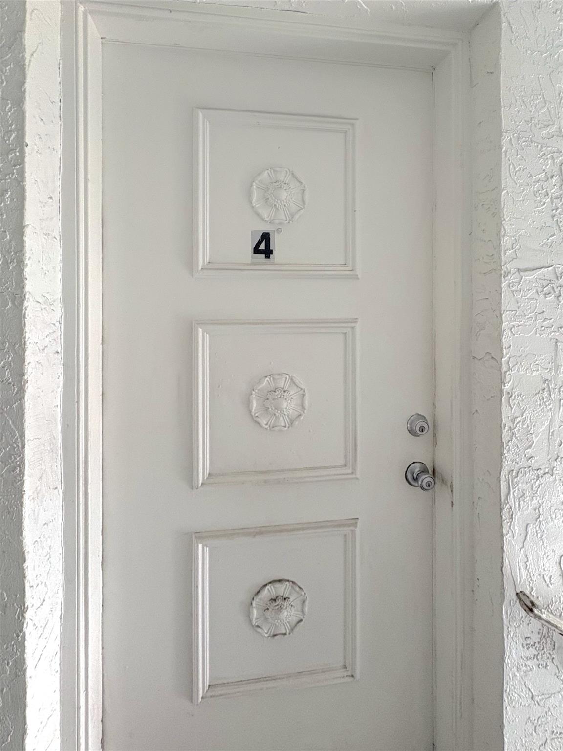 Coral Point 31-27 B - Residential Income