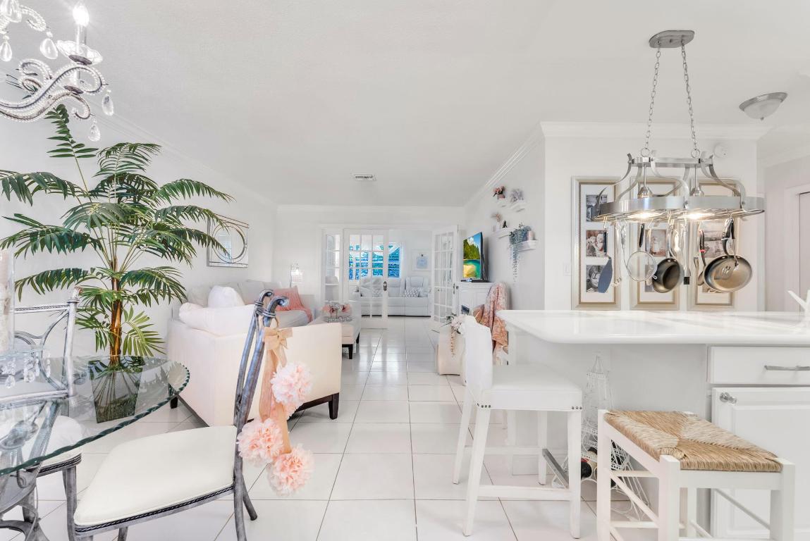 VENETIAN PARK GARDENS CONDO - Residential