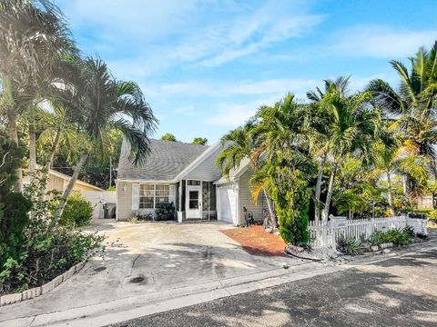 Photo of 6058 Bania Wood Circle, Lake Worth, FL 33462 (MLS # R11142954)