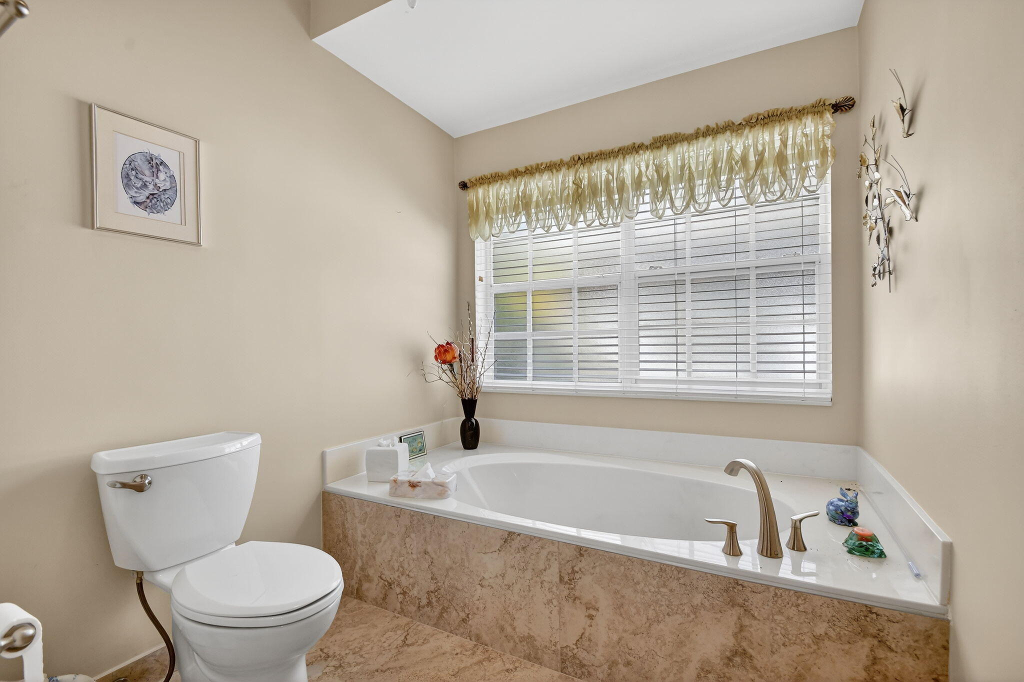 BRIARWOOD AT INDIAN SPRINGS CONDO - Residential