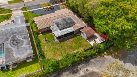 Tiny photo for 5581 SW 13th Street, Plantation, FL 33317 (MLS # B26000829)