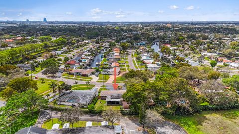 Tiny photo for 5581 SW 13th Street, Plantation, FL 33317 (MLS # B26000829)