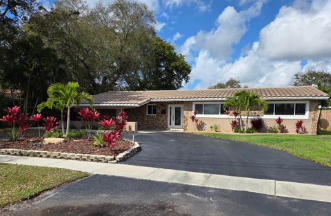Tiny photo for 5581 SW 13th Street, Plantation, FL 33317 (MLS # B26000829)