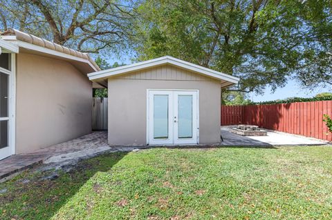 Tiny photo for 5581 SW 13th Street, Plantation, FL 33317 (MLS # B26000829)