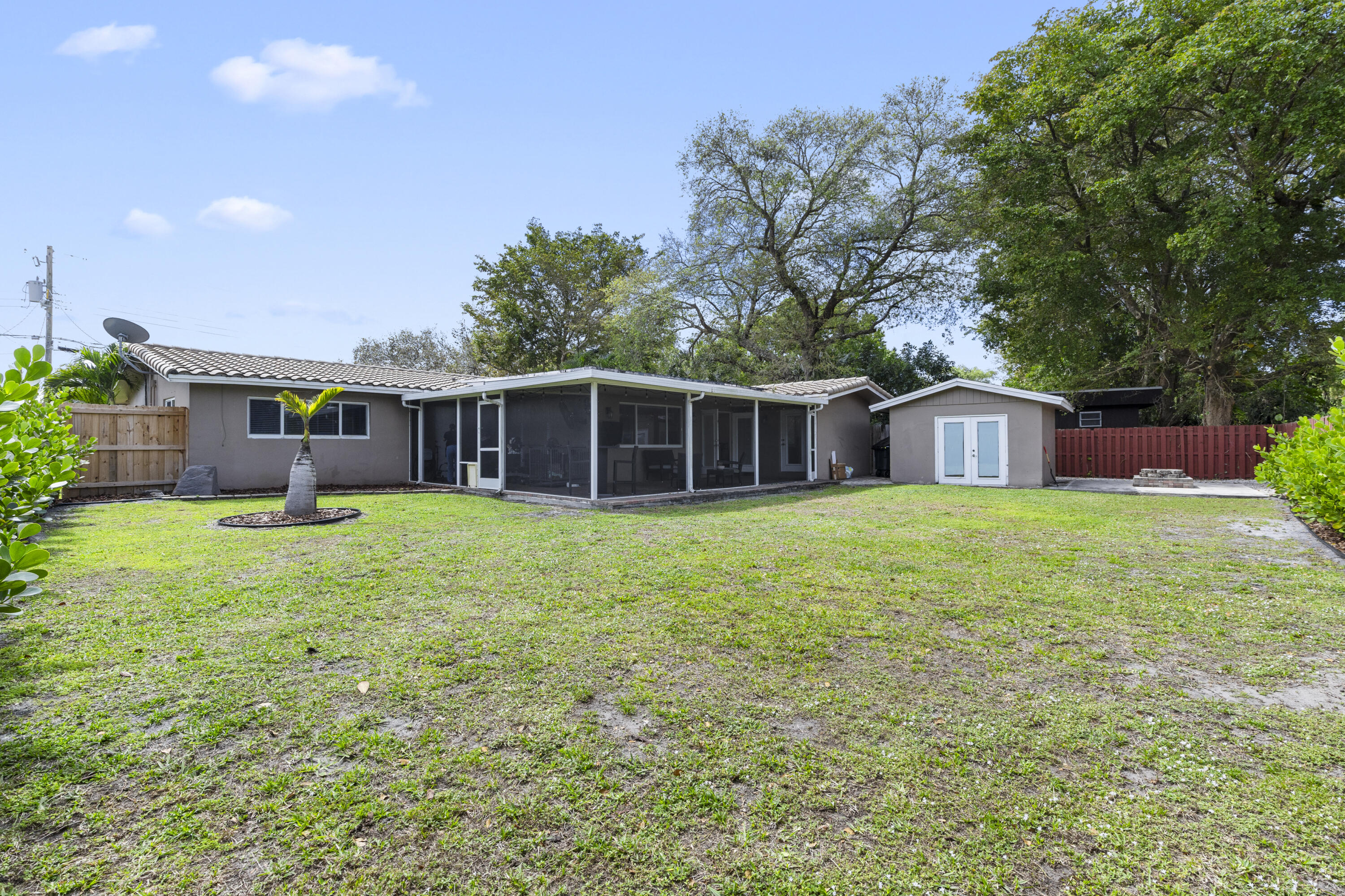 PLANTATION ISLES SEC 5 - Residential