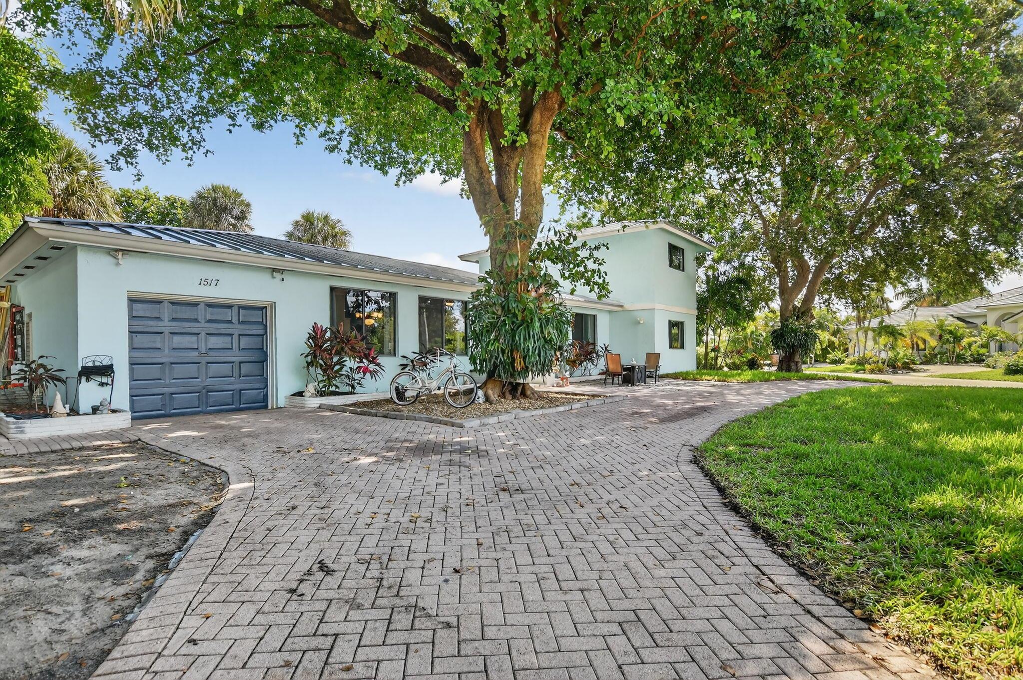 1517 SE 4th Court