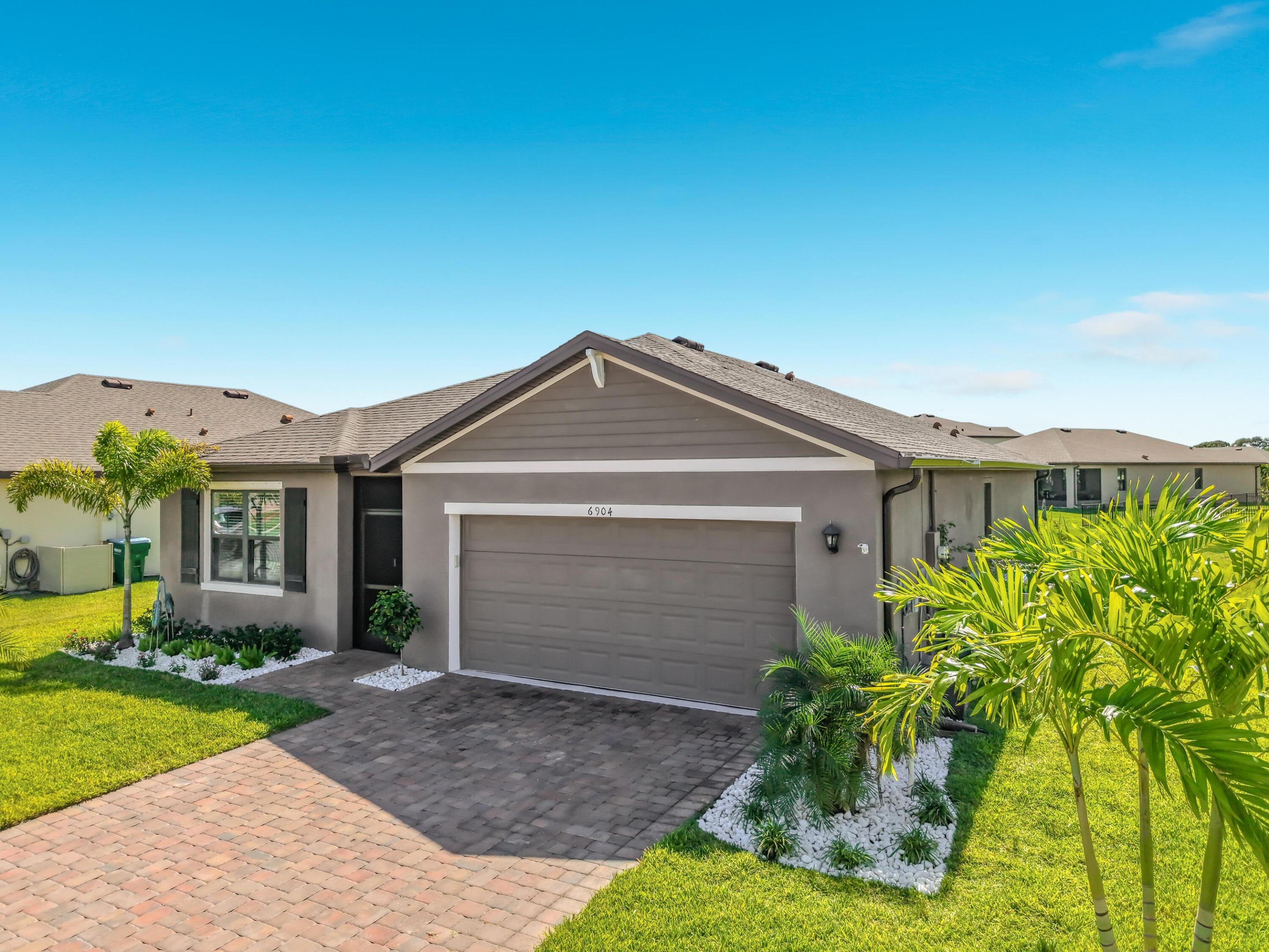 6904 Topaz Drive