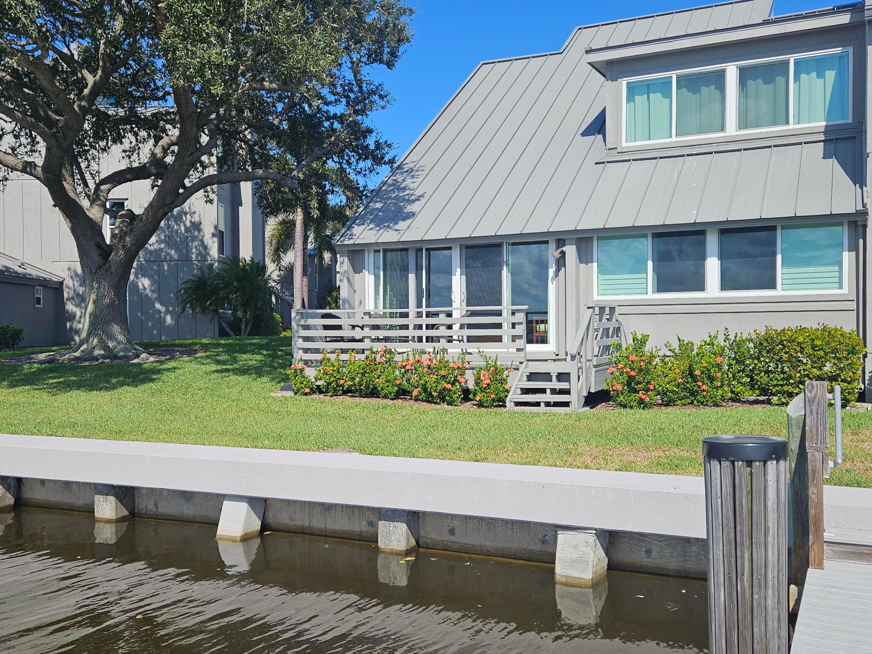 SOUTH PASSAGE - Residential