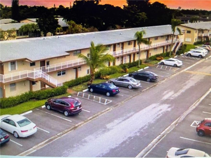 Beautiful Condo, to retire with style, South Florida way! 2ND floor. unit. It is keep very well. Tile floor & laminate right below the unit. Lots of amenities like Billiards room, exercise room, library room, two pools, and many activities to do! HOA includes cable TV, water & Insurance. Laundry facilities It is a 55+ community. Client Must have 700 Credit score  Buyers agent must verify all the information.Oriole Gardens Comm HOA phone number (954) 972-3410
