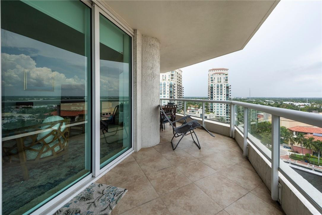 ESPLANADE - Residential