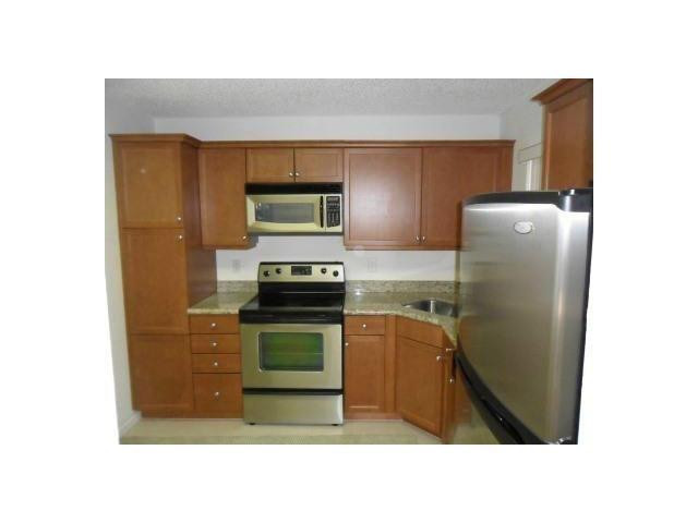 CENTERPOINTE - Residential