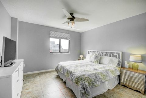 Condominium in Fort Lauderdale FL 100 Federal Hwy 8.jpg