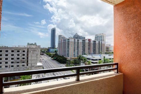 Condominium in Fort Lauderdale FL 100 Federal Hwy 17.jpg