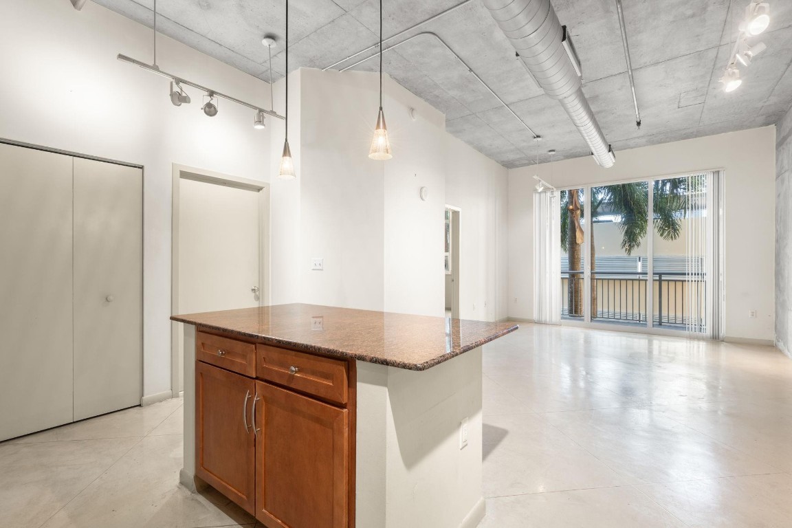 Cite on the Bay - Residential