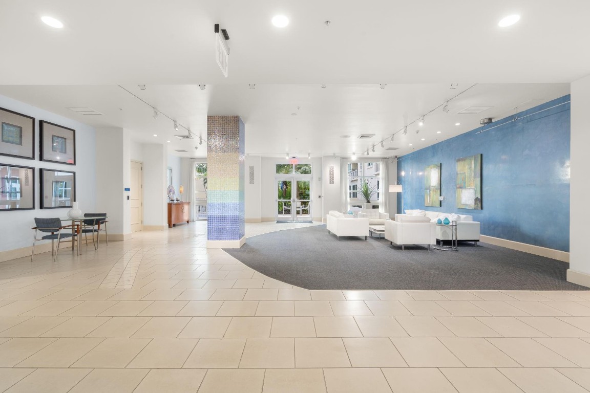 Cite on the Bay - Residential