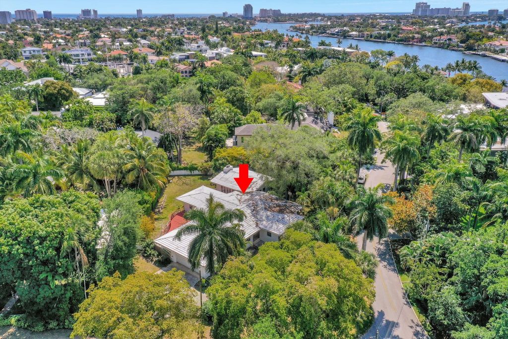 Photo of 1601 Brickell Drive, Fort Lauderdale, FL 33301 (MLS # F10498095)