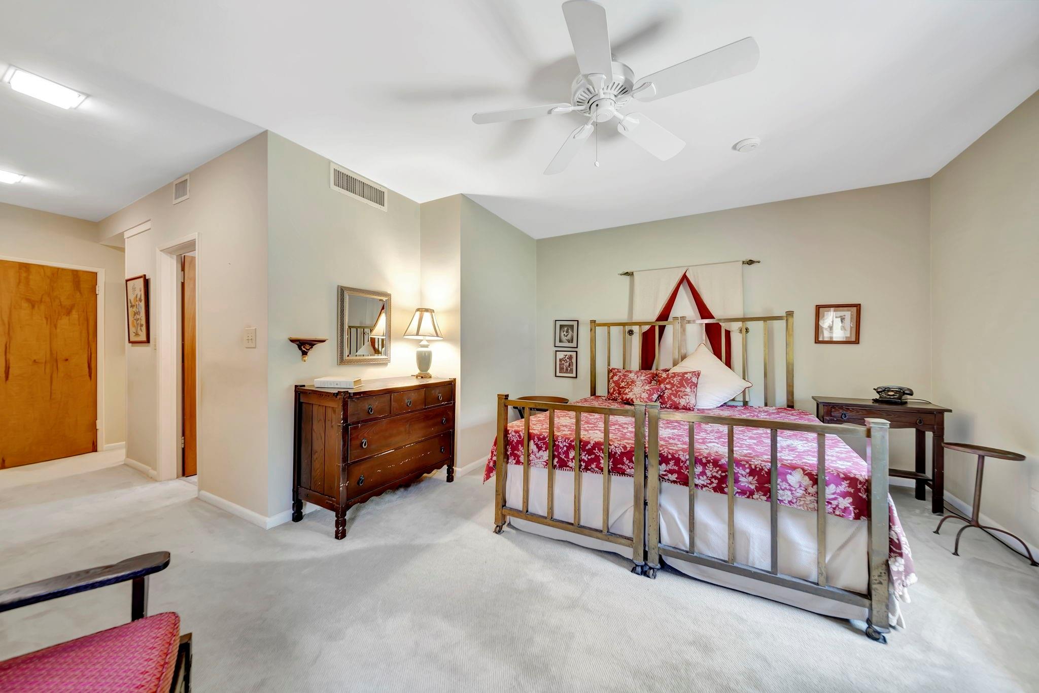 Colee Hammock 1-17 B - Residential