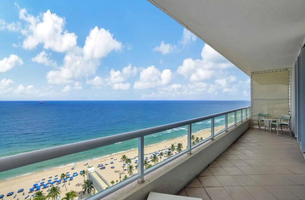Ritz Carlton - Residential