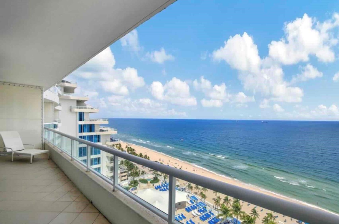 Ritz Carlton - Residential