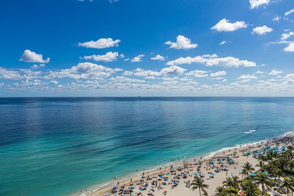 Photo of 3725 Ocean Drive #PH6, Hollywood, FL 33019 (MLS # F10556841)