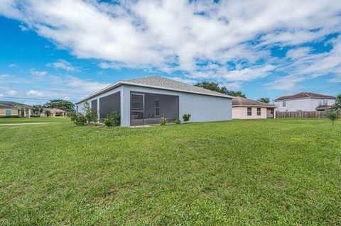 A home in Port St Lucie