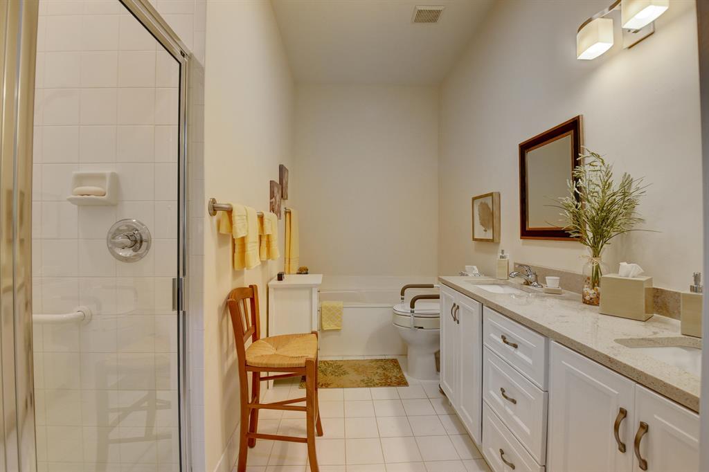 QUAIL RUN VILLAS - Residential