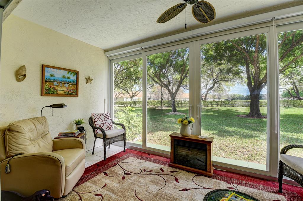 QUAIL RUN VILLAS - Residential